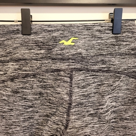 Hollister Black Gray Heather Patterned Tight Leggings Extra Small High Waist EUC - Picture 4 of 8